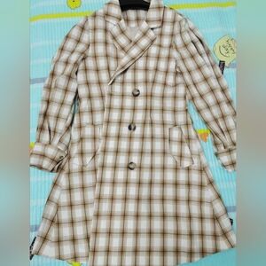 Elegant Plaid Double-Breasted Trench Coat